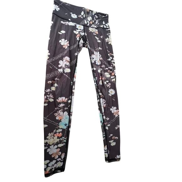 Teeki Flowers and Fox leggings size medium yoga lounge stretchy flattering light - Picture 1 of 5